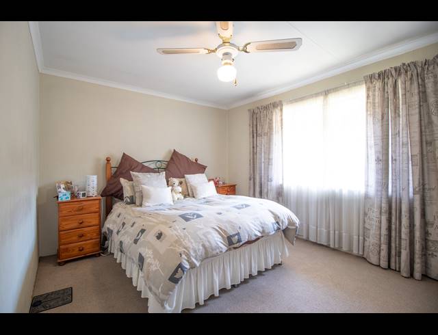 2 BEDROOM APARTMENT FOR SALE IN EASTLEIGH
